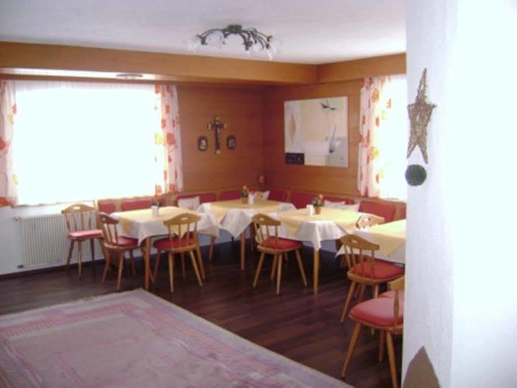 Haus Bergkastelblick Hotel Nauders Exterior photo